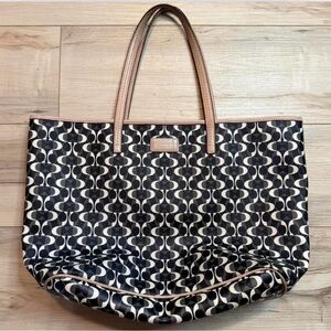 Coach Signature Black and White Tote
